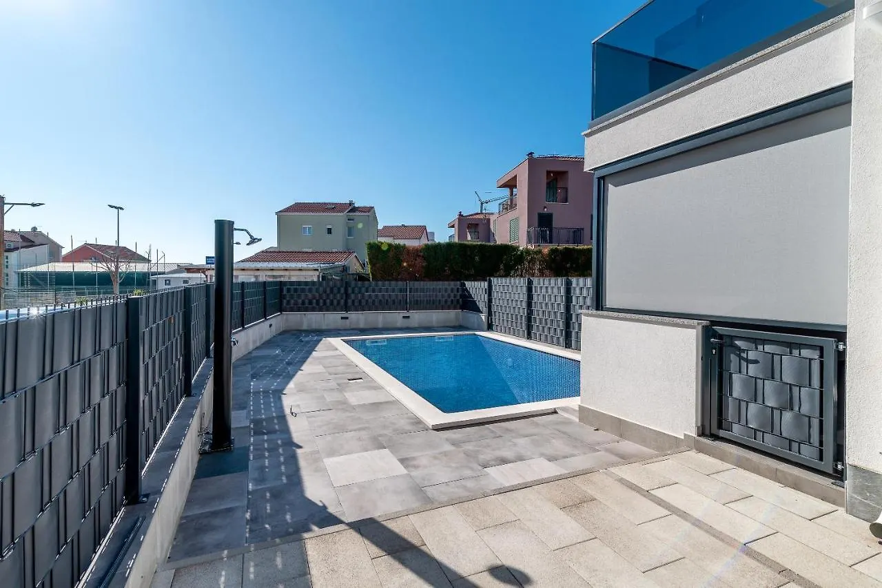 Apartment Poolside 2 Bedroom Ap. Mare Trogir Croatia
